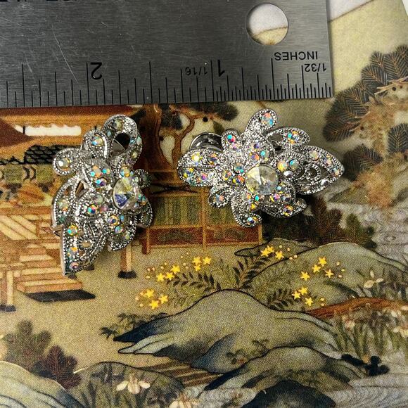 Vintage Silver Art Deco Clip Earrings with AB Stones - Picture 4 of 6